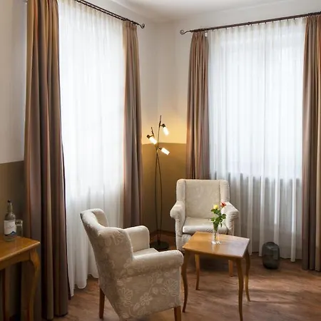 Hideauts Der Rosengarten Hotel